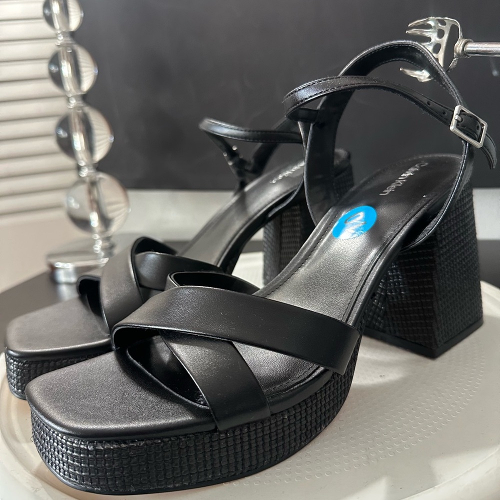 🆕Calvin Klein Drancy Block Heel Sandals